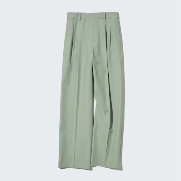 Uniqlo Pants - Uniqlo Light Green Pleated Wide Pants Trousers Dress Pants